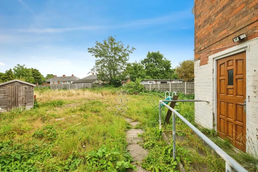 3 bed Terraced