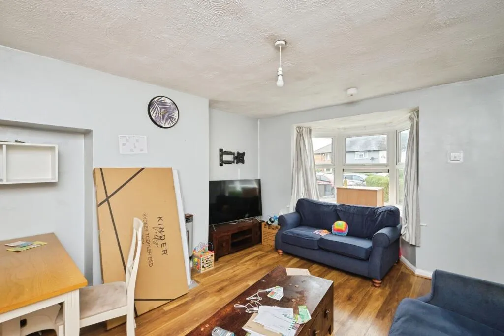 3 bed Terraced