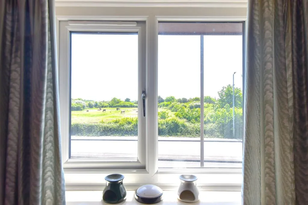 2 bed End of Terrace