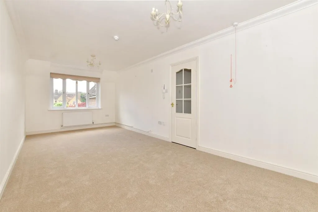 2 bed Retirement Property