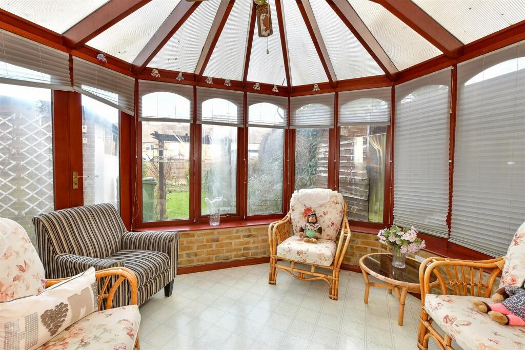 2 bed Terraced