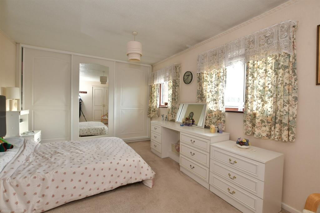 2 bed Terraced