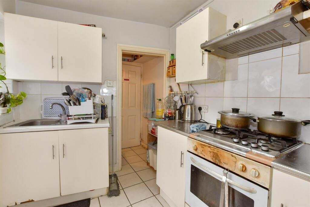 2 bed Terraced