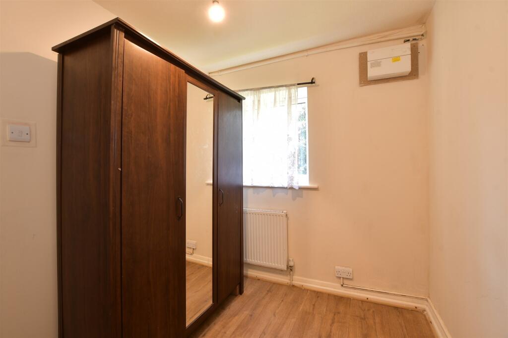 2 bed Ground Flat