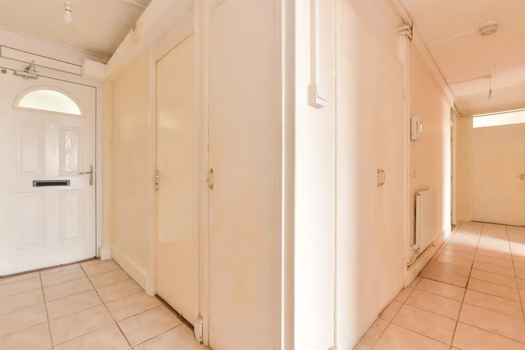 2 bed Apartment