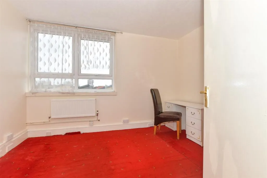 2 bed Apartment