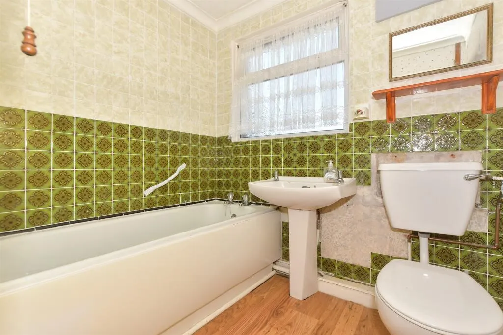 3 bed Semi-Detached