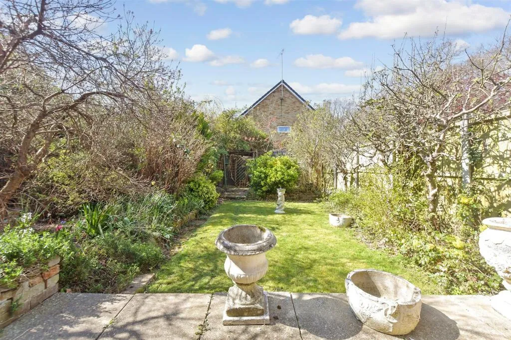 3 bed Semi-Detached