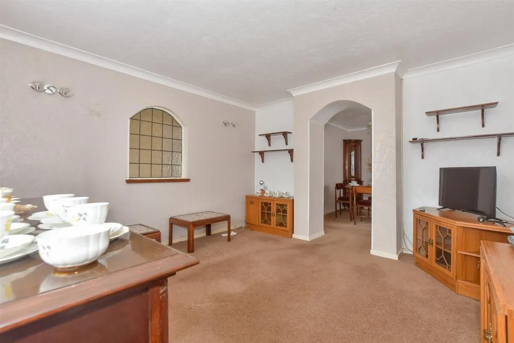 3 bed Semi-Detached Bungalow