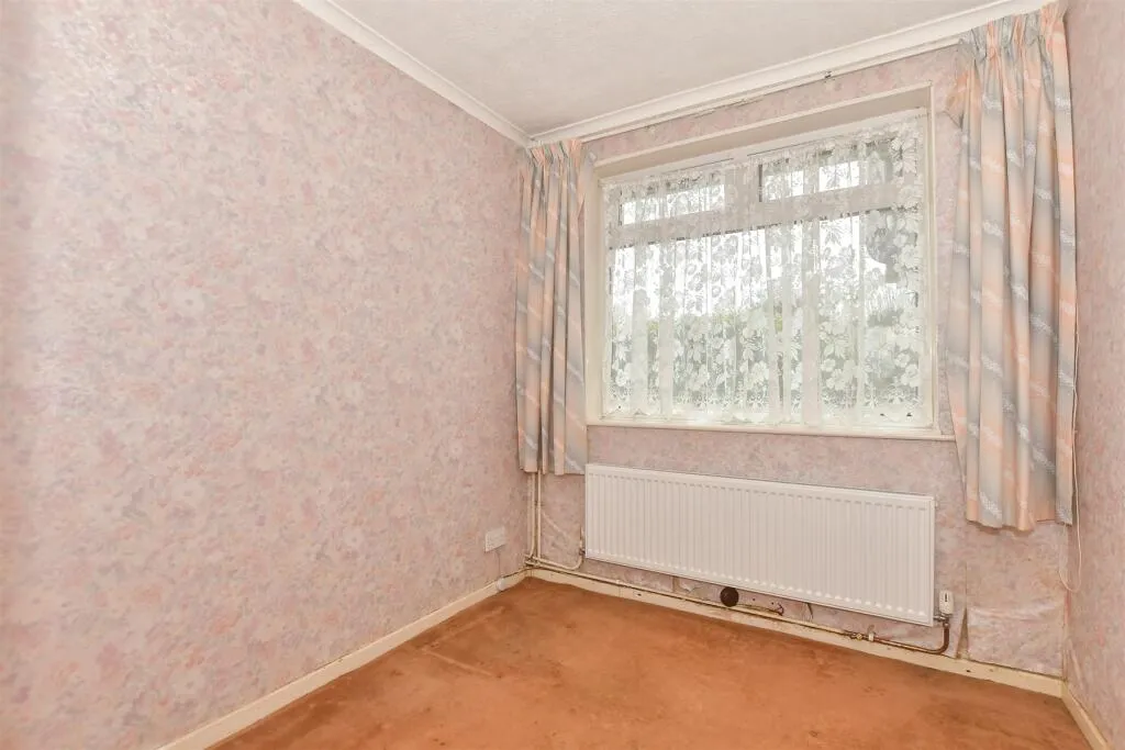 3 bed Semi-Detached Bungalow