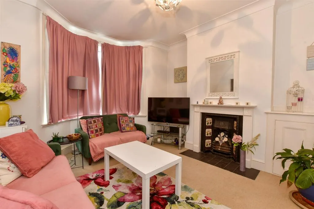 3 bed Terraced