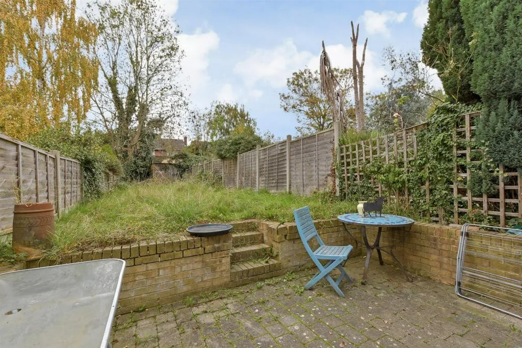 3 bed Terraced