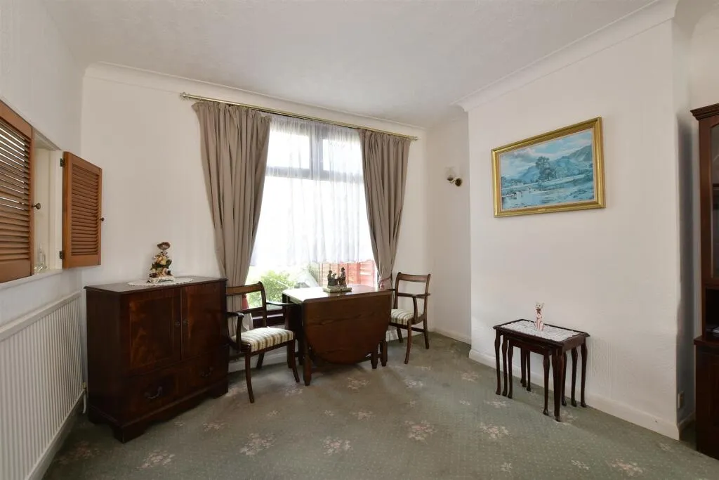3 bed Terraced