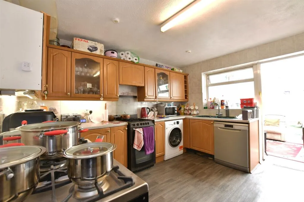3 bed House
