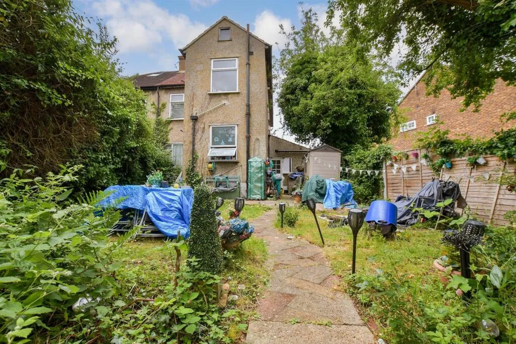 1 bed Apartment