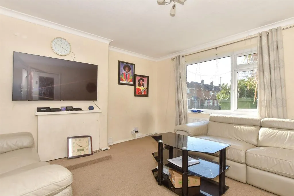 3 bed Terraced