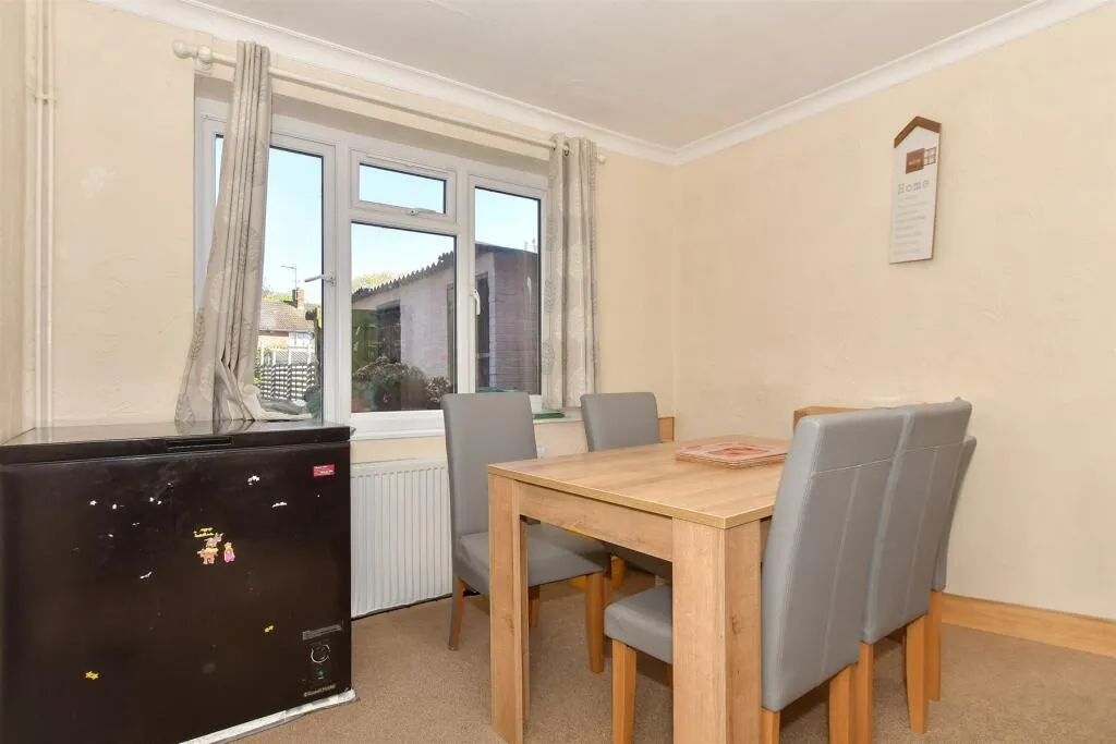 3 bed Terraced