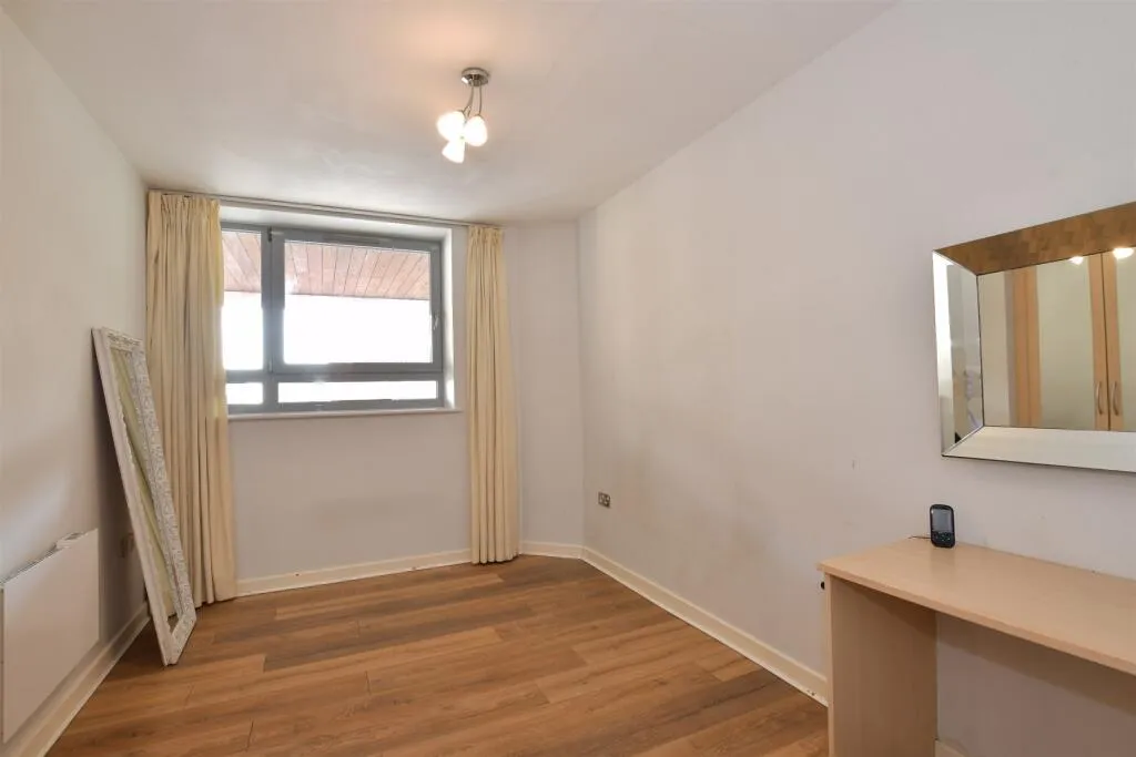 2 bed Apartment
