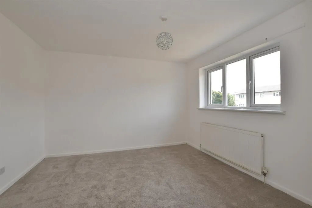 3 bed Terraced