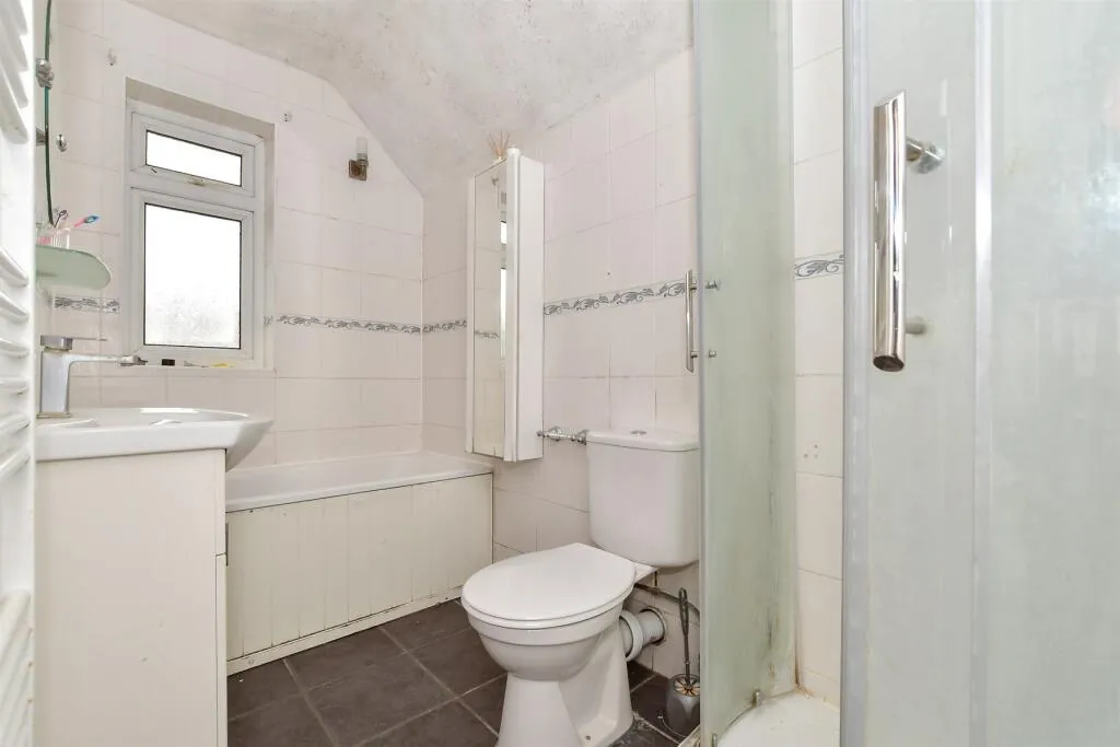 3 bed Detached