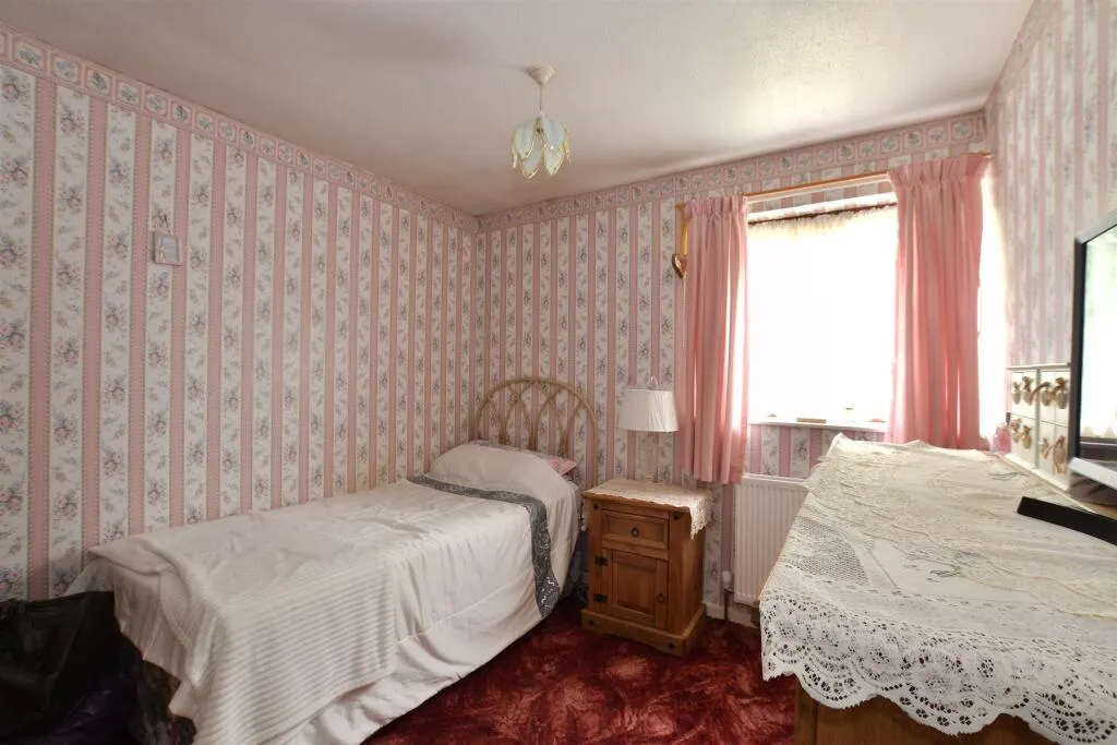 3 bed Terraced