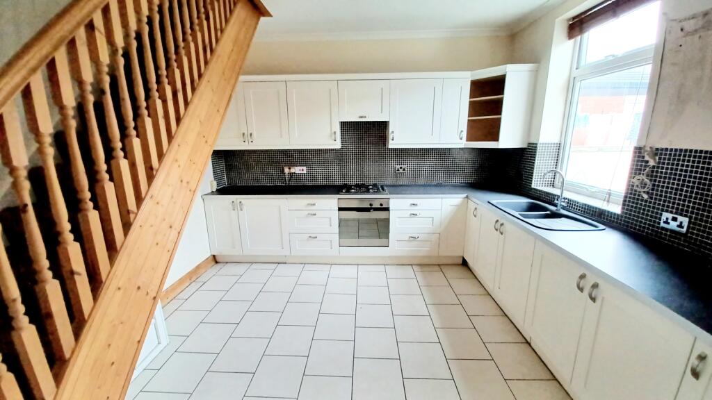 2 bed Terraced
