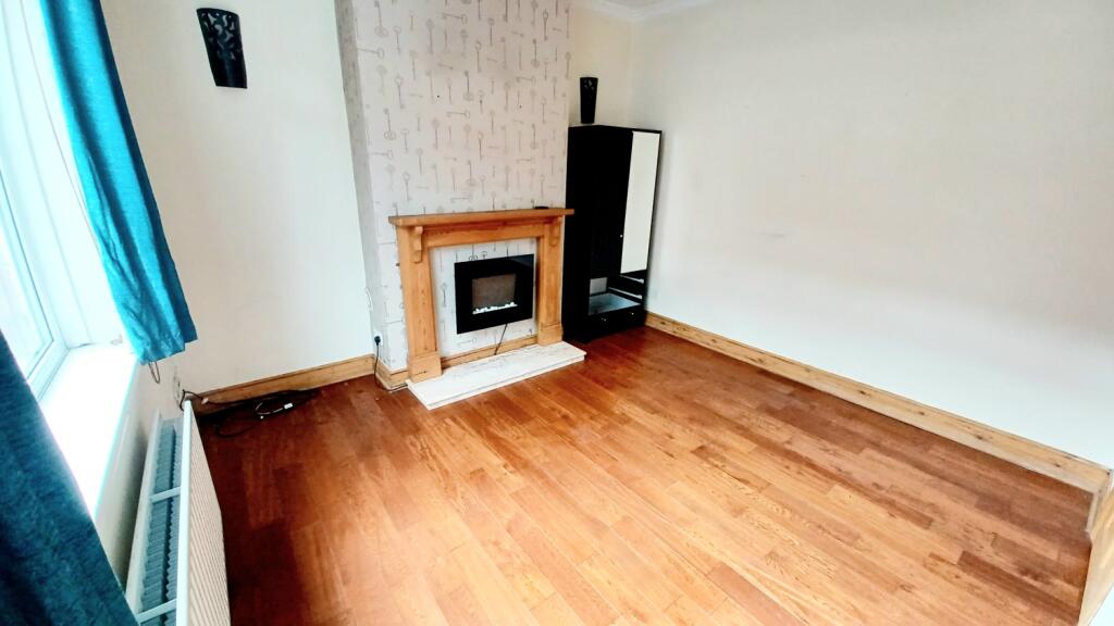 2 bed Terraced