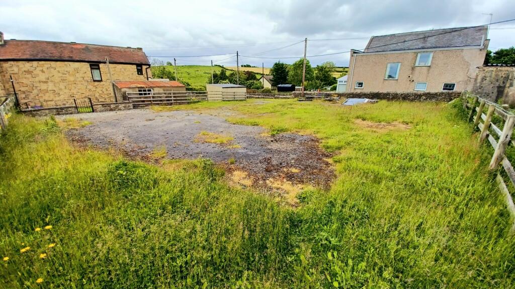 2 bed Terraced