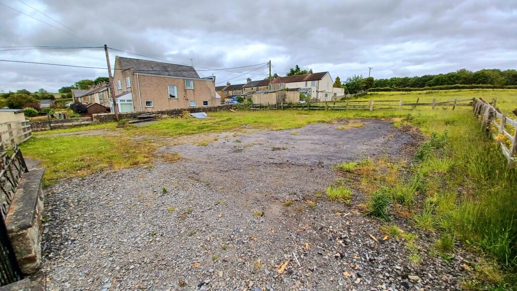 2 bed Terraced