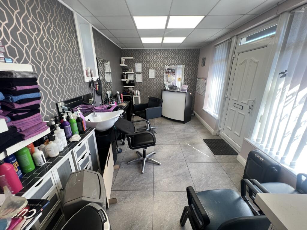 3 bed End of Terrace