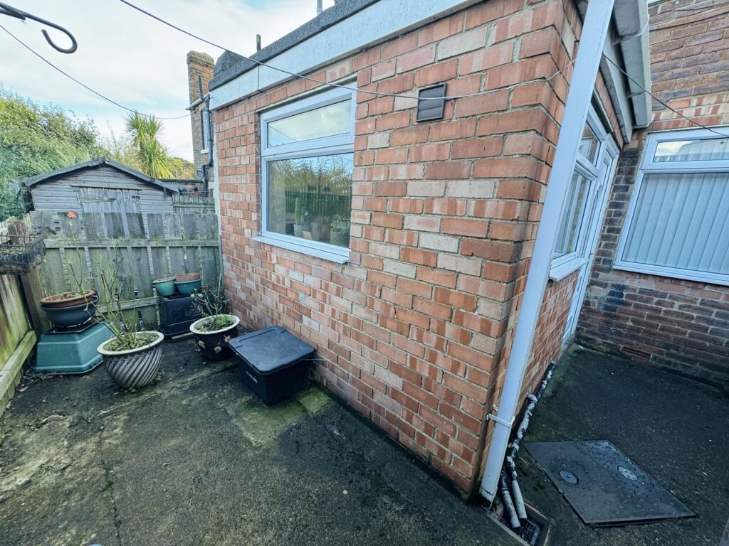 2 bed Terraced