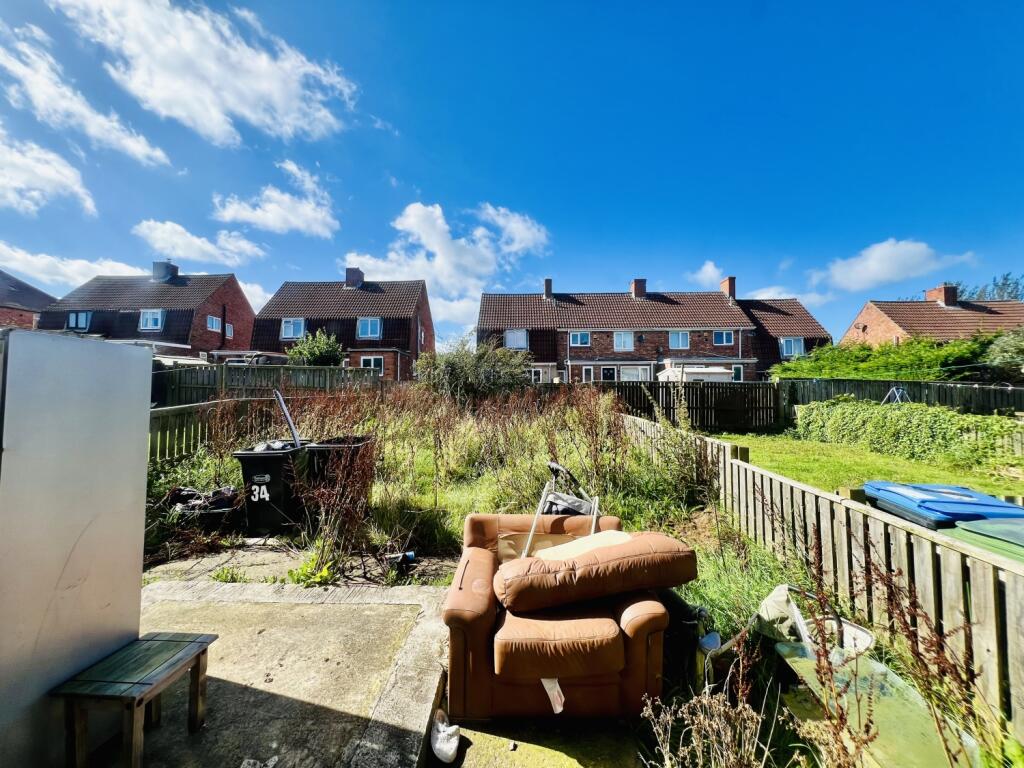 2 bed Semi-Detached
