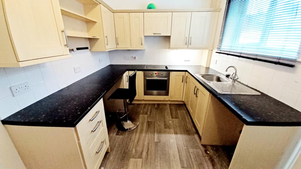 2 bed Terraced