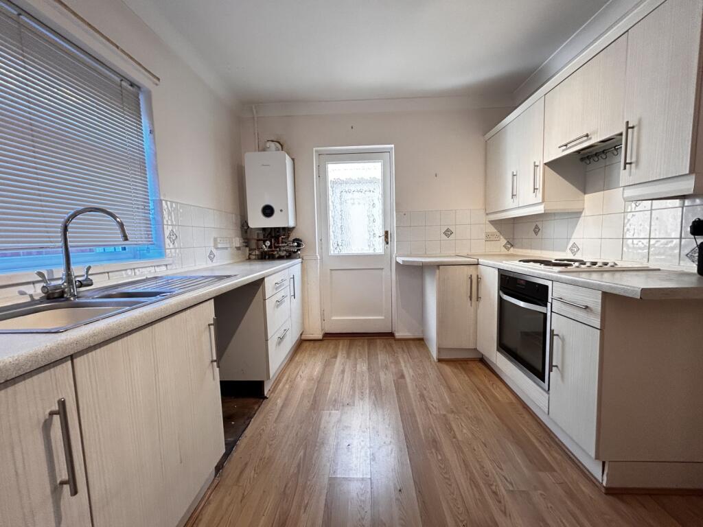 2 bed Semi-Detached Bungalow