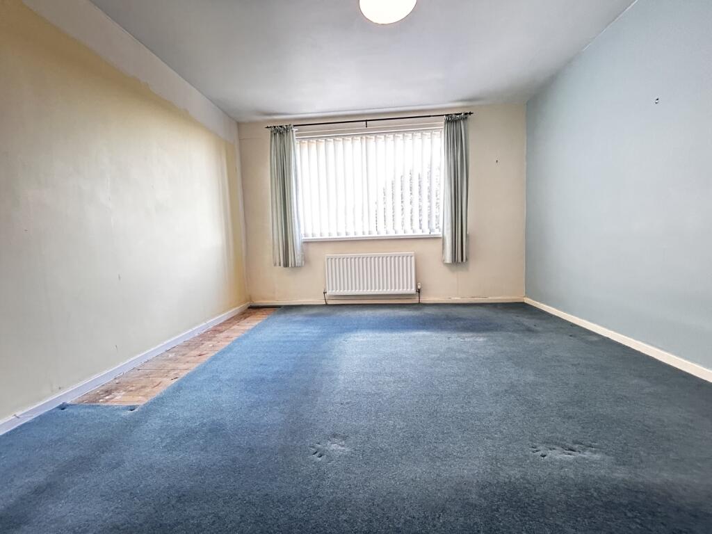 2 bed Semi-Detached Bungalow