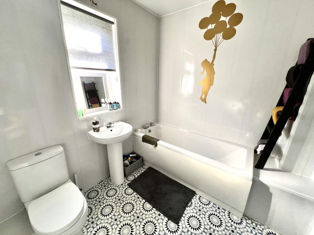 3 bed Terraced