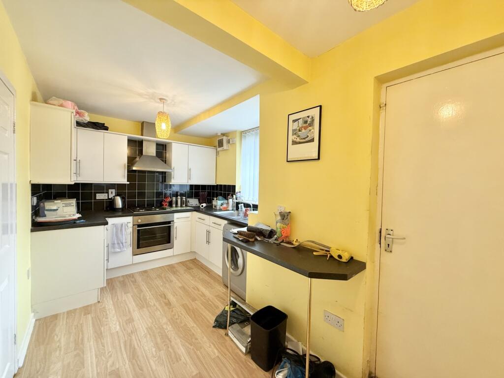 2 bed Semi-Detached
