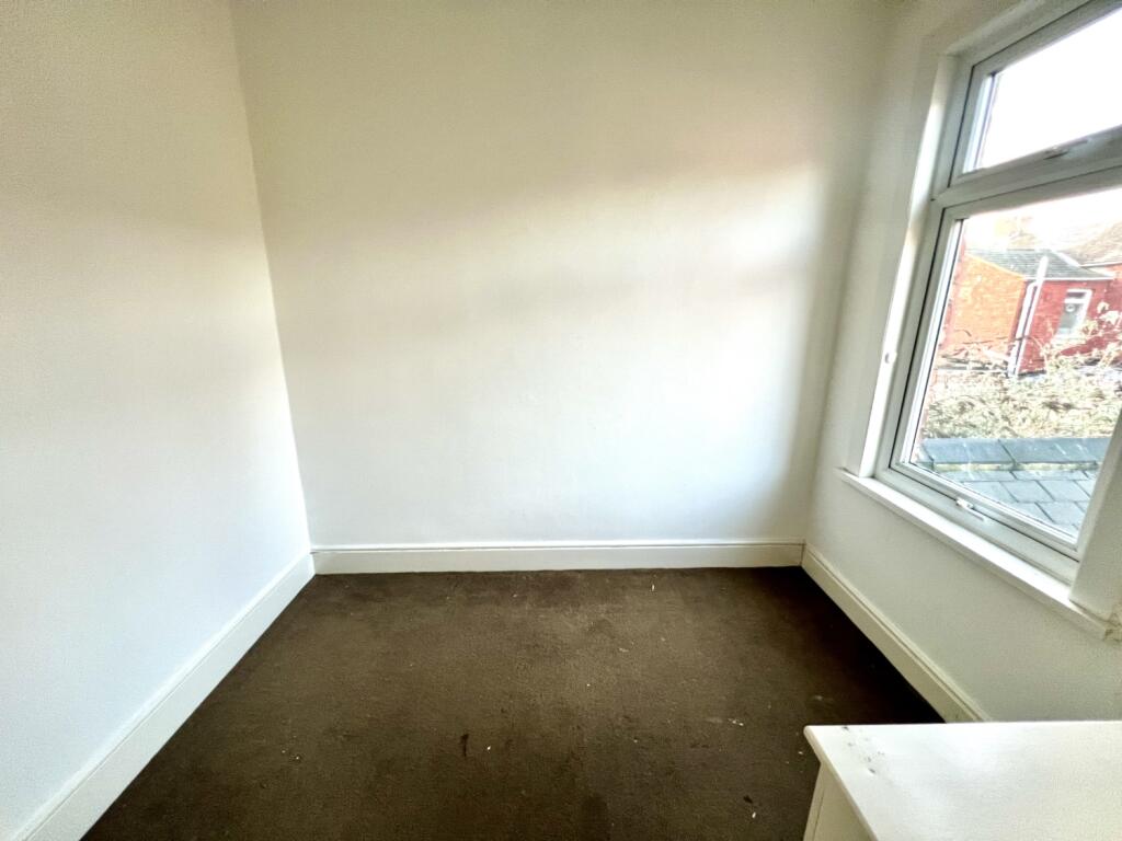 2 bed House