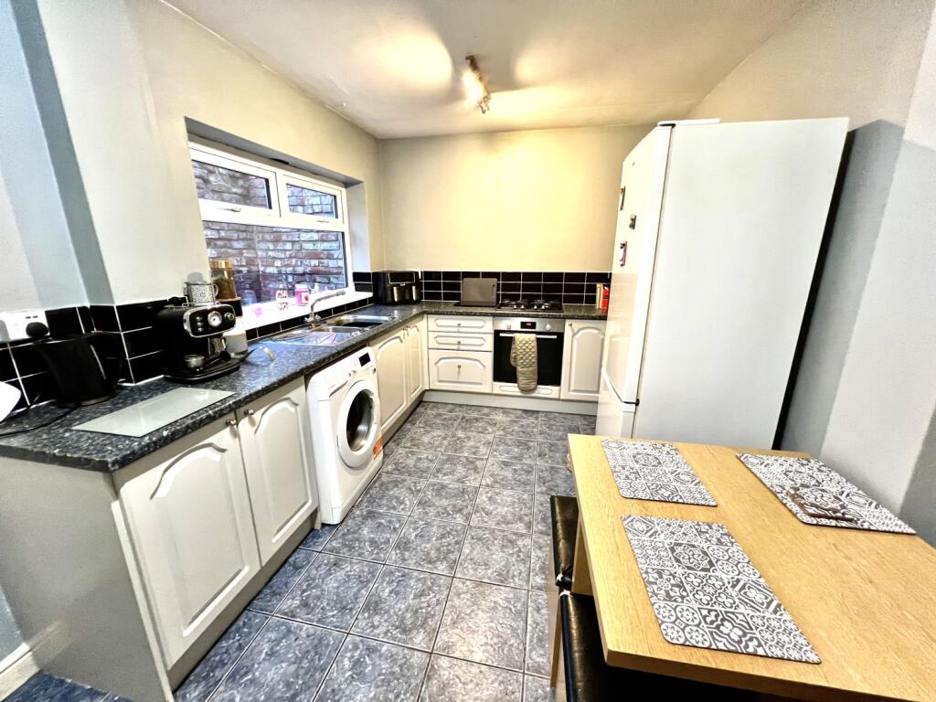 2 bed Terraced