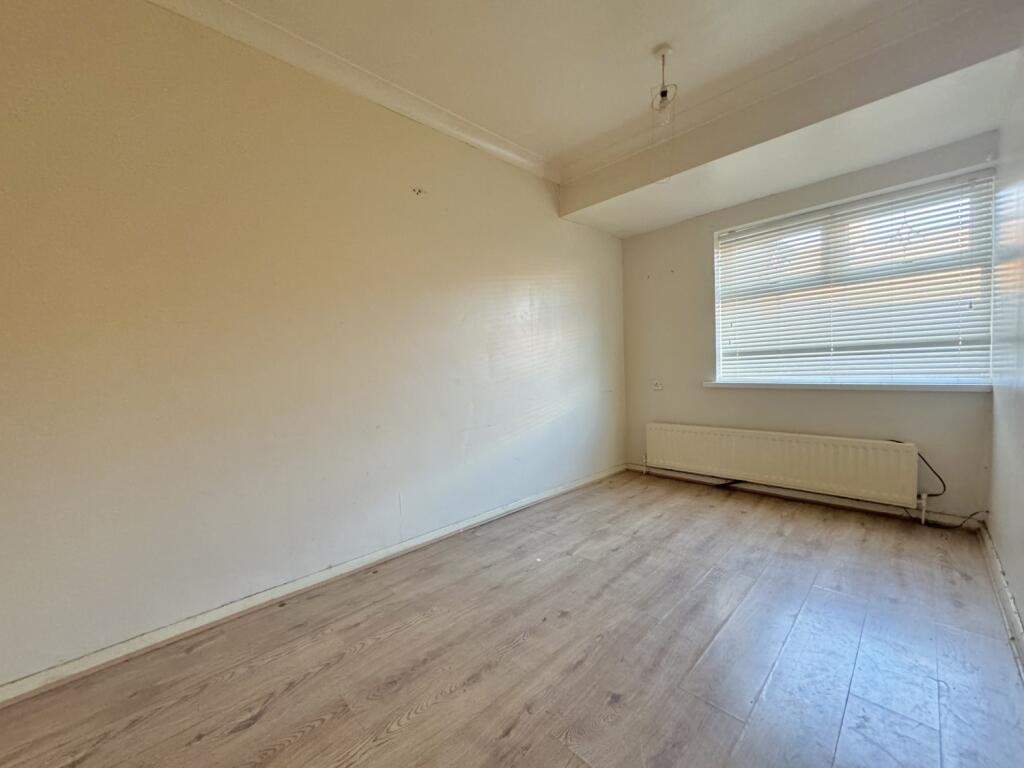 2 bed Terraced Bungalow