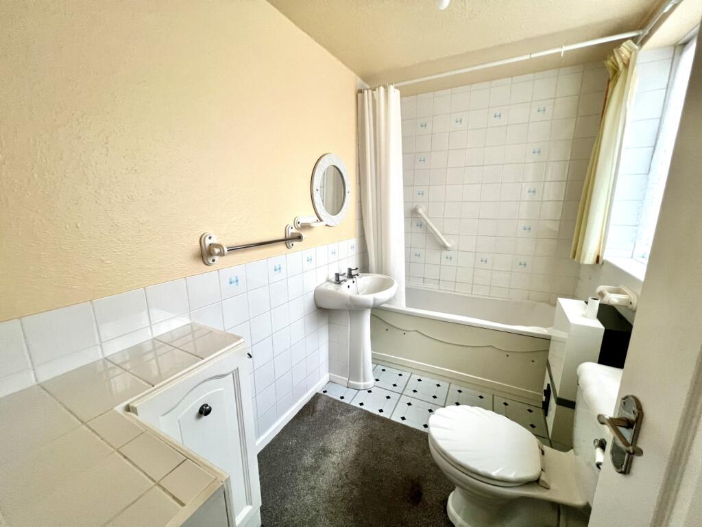 3 bed Terraced