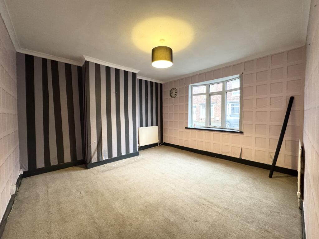 4 bed Terraced