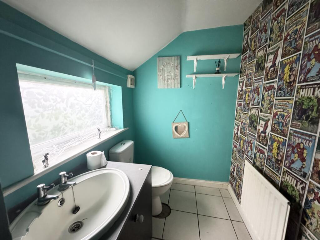 4 bed Terraced