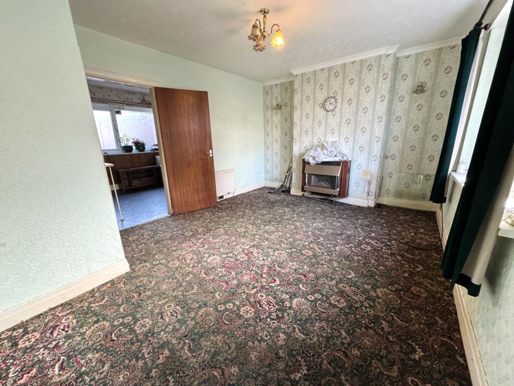 2 bed End of Terrace