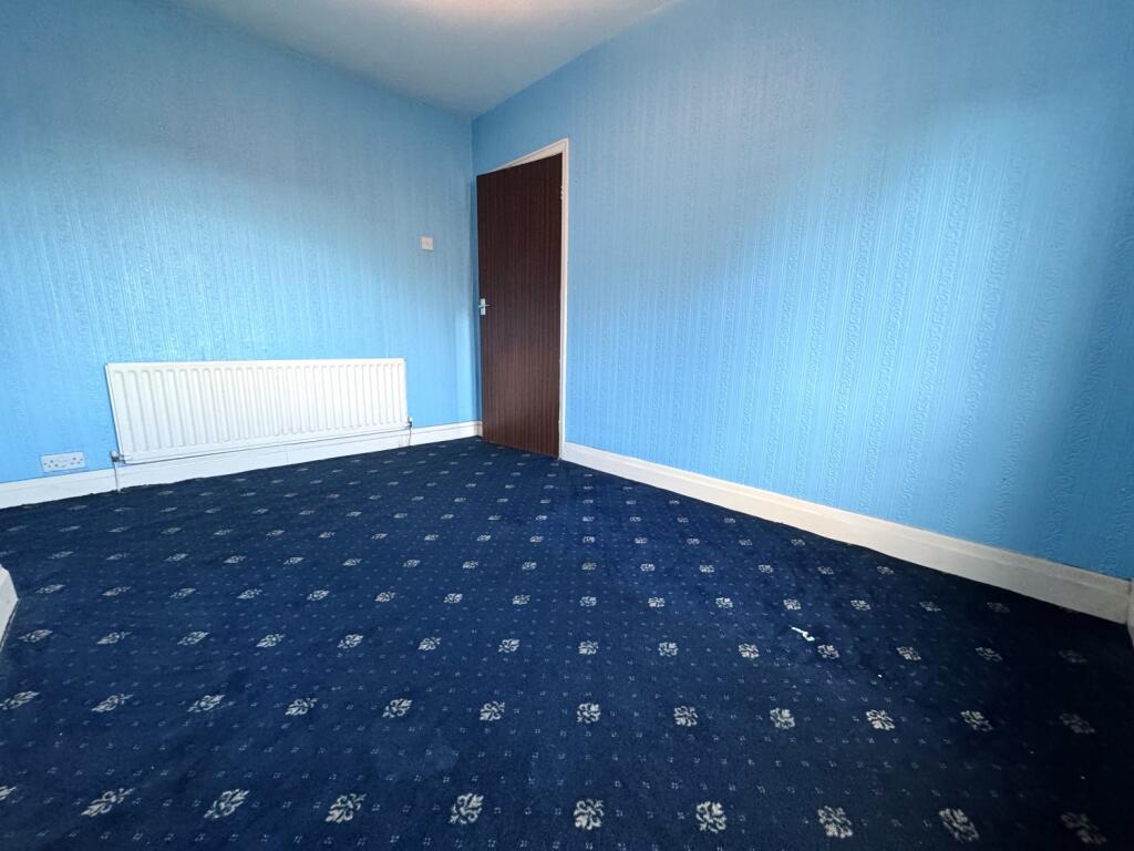 2 bed End of Terrace
