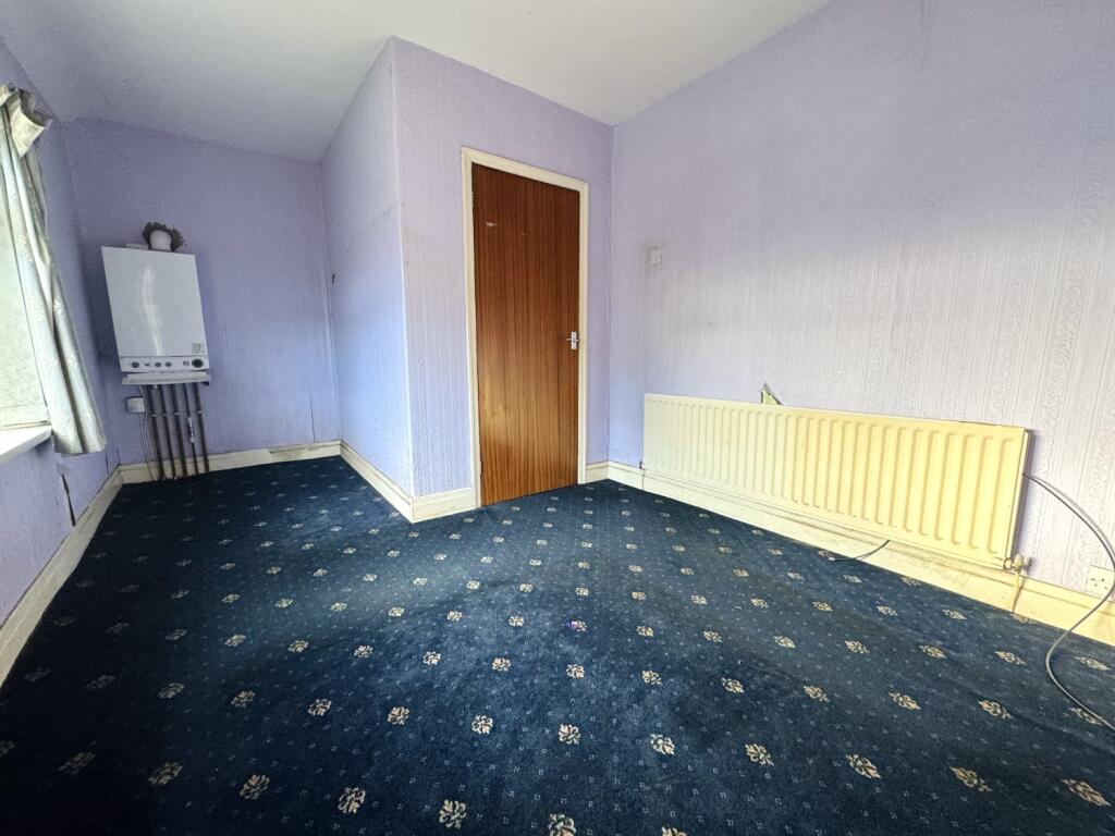 2 bed End of Terrace
