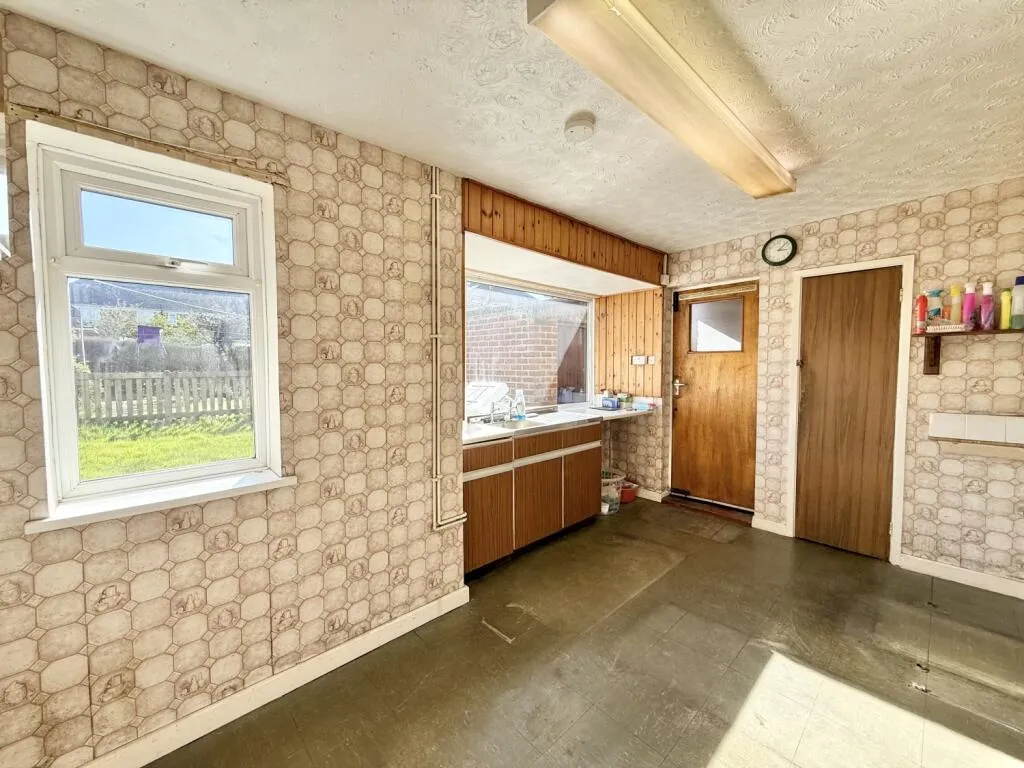 3 bed Terraced