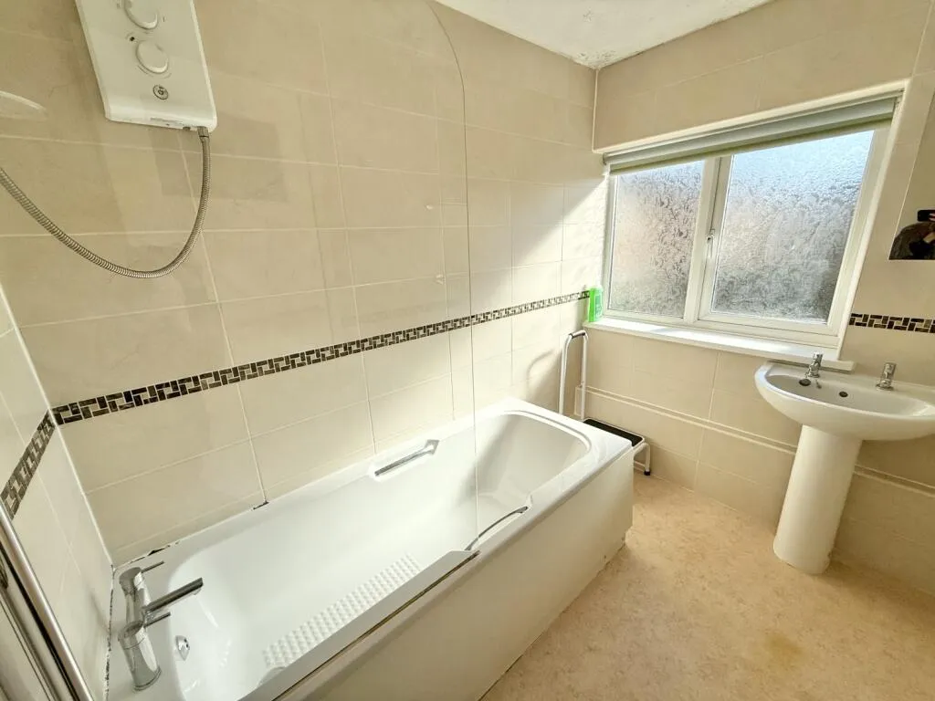 3 bed Terraced