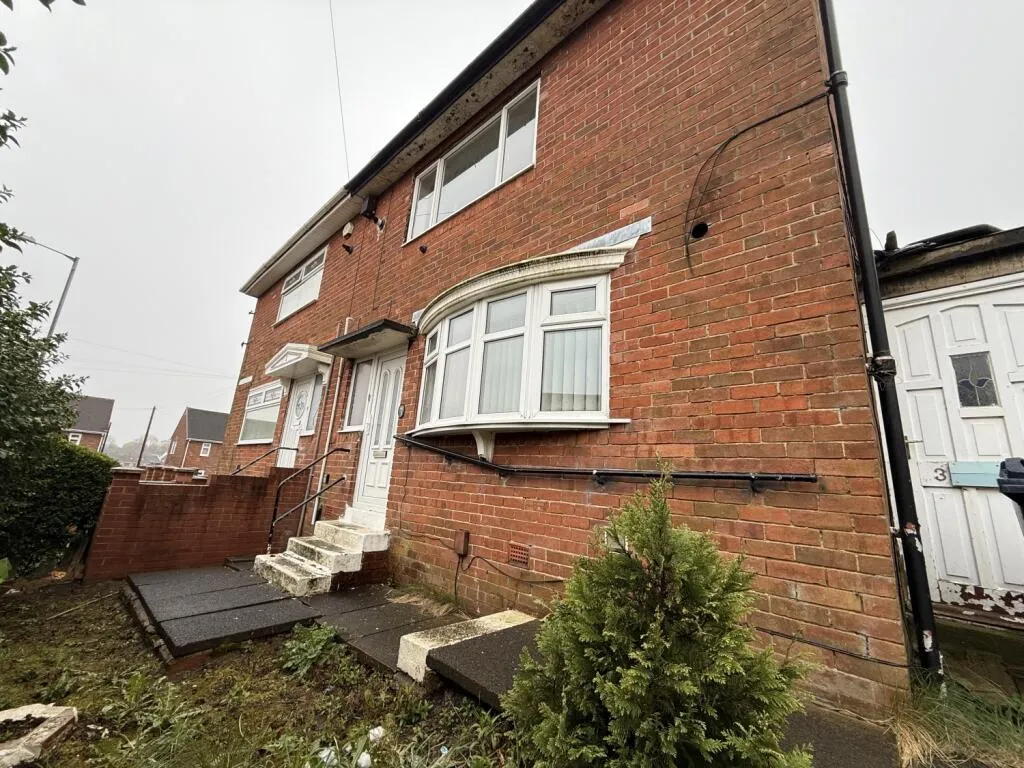 2 bed Semi-Detached