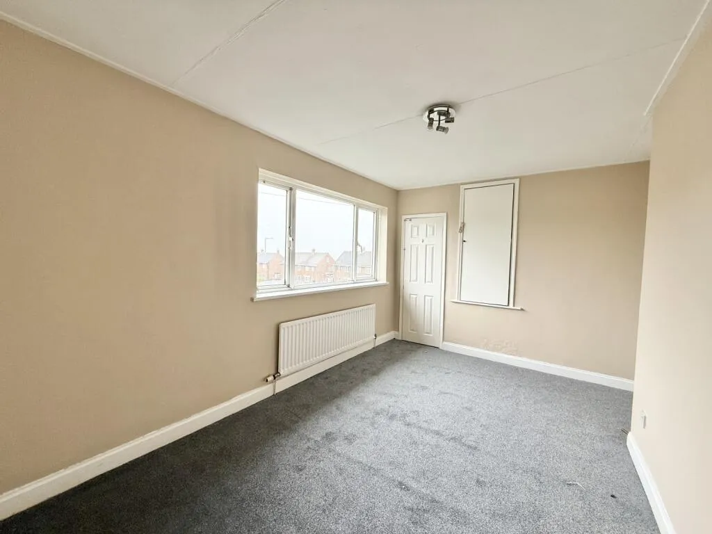 2 bed Semi-Detached